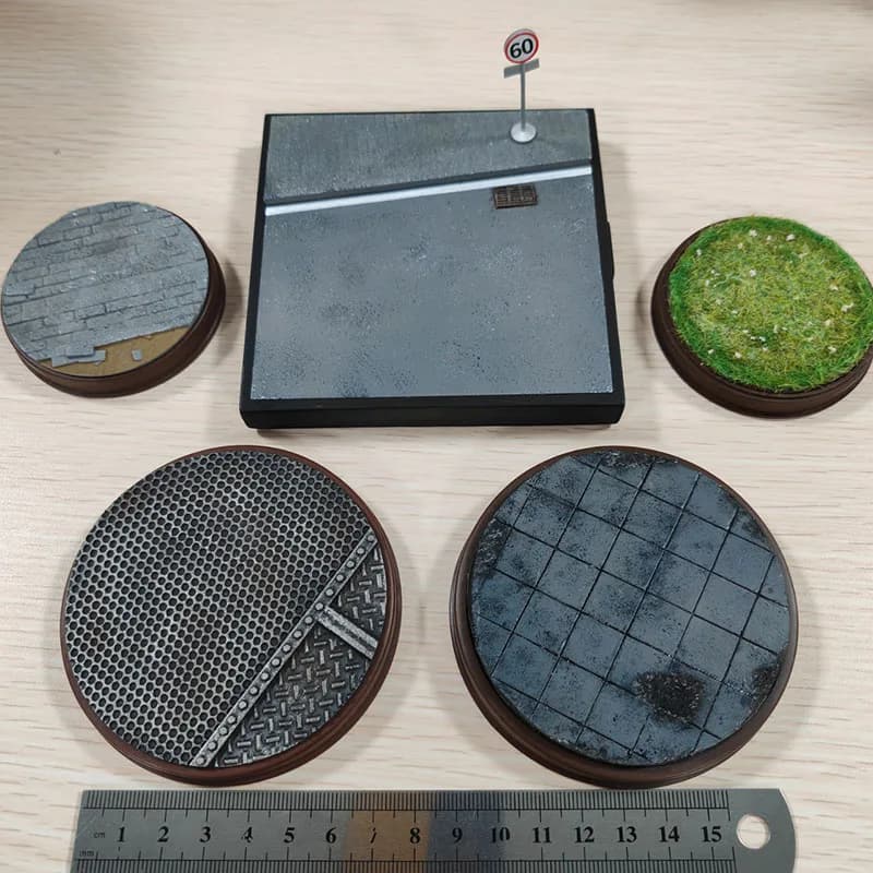 Piattaforma per Diorami Autostradali in Miniatura, Base per Scenari Auto, Piastrelle per Terreni in Miniatura, Modelli Compatibili con Figure in Scala