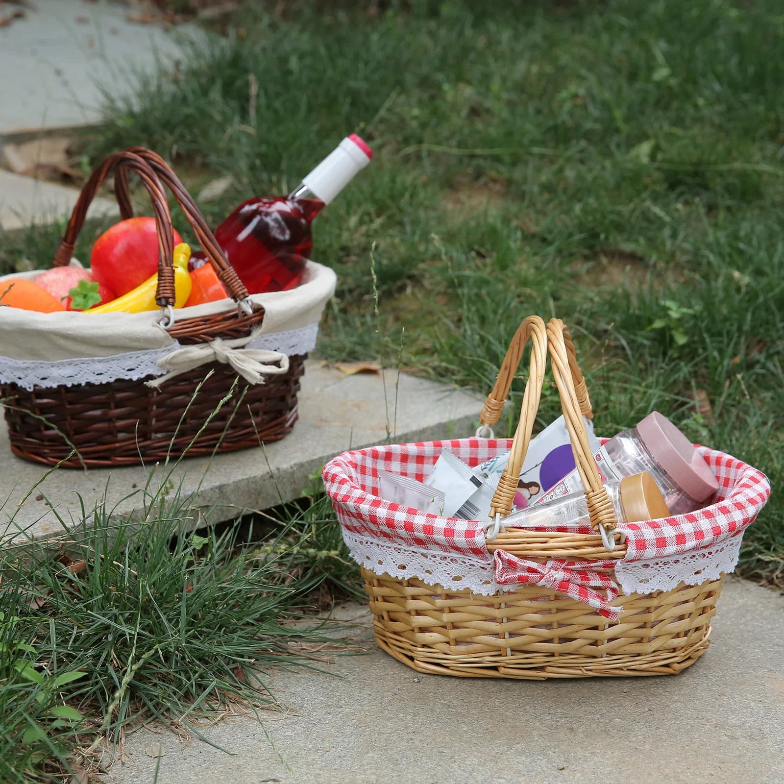 Cesto in Rattan Intrecciato con Doppi Manici, Cesto Portatile Multiuso per Picnic e Attività Festive