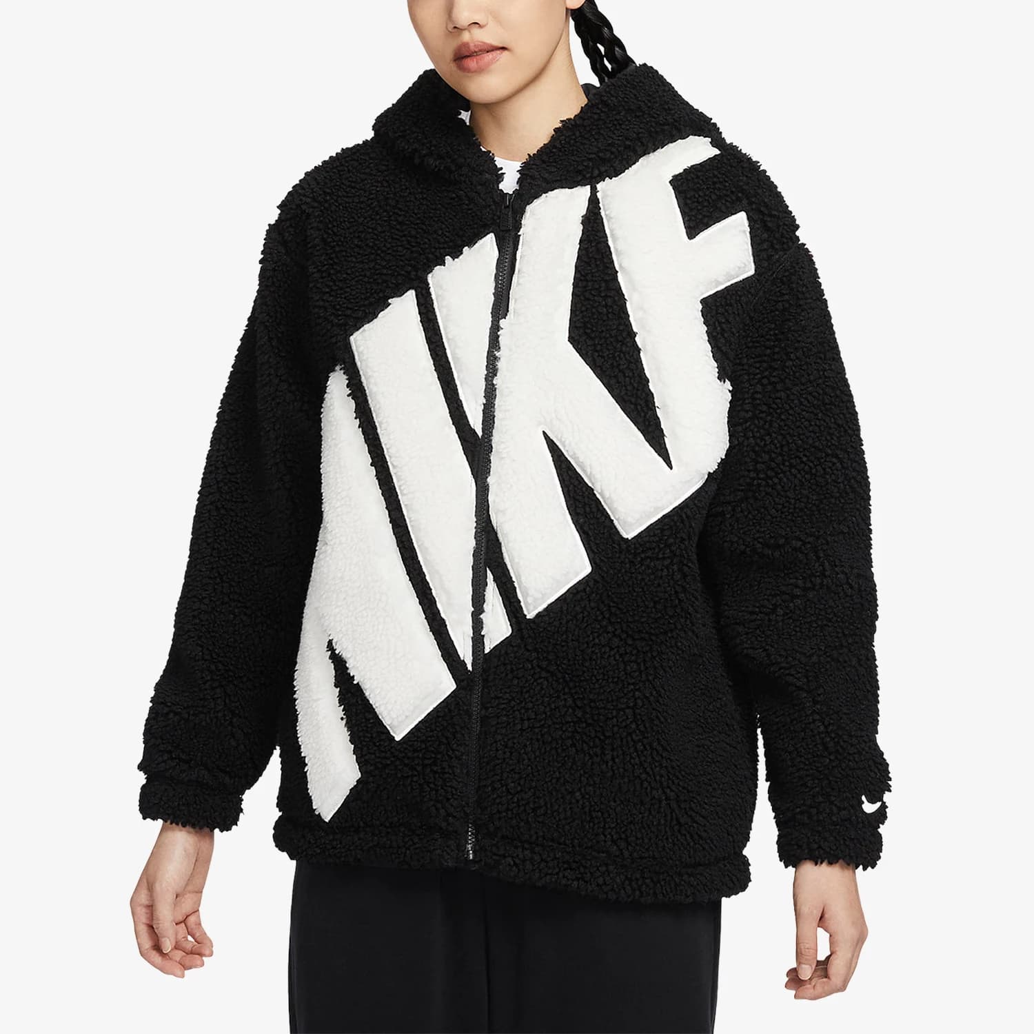 Giacca casual con cappuccio calda in montone sintetico da donna di nuovo arrivo invernale ufficiale Nike FB8696