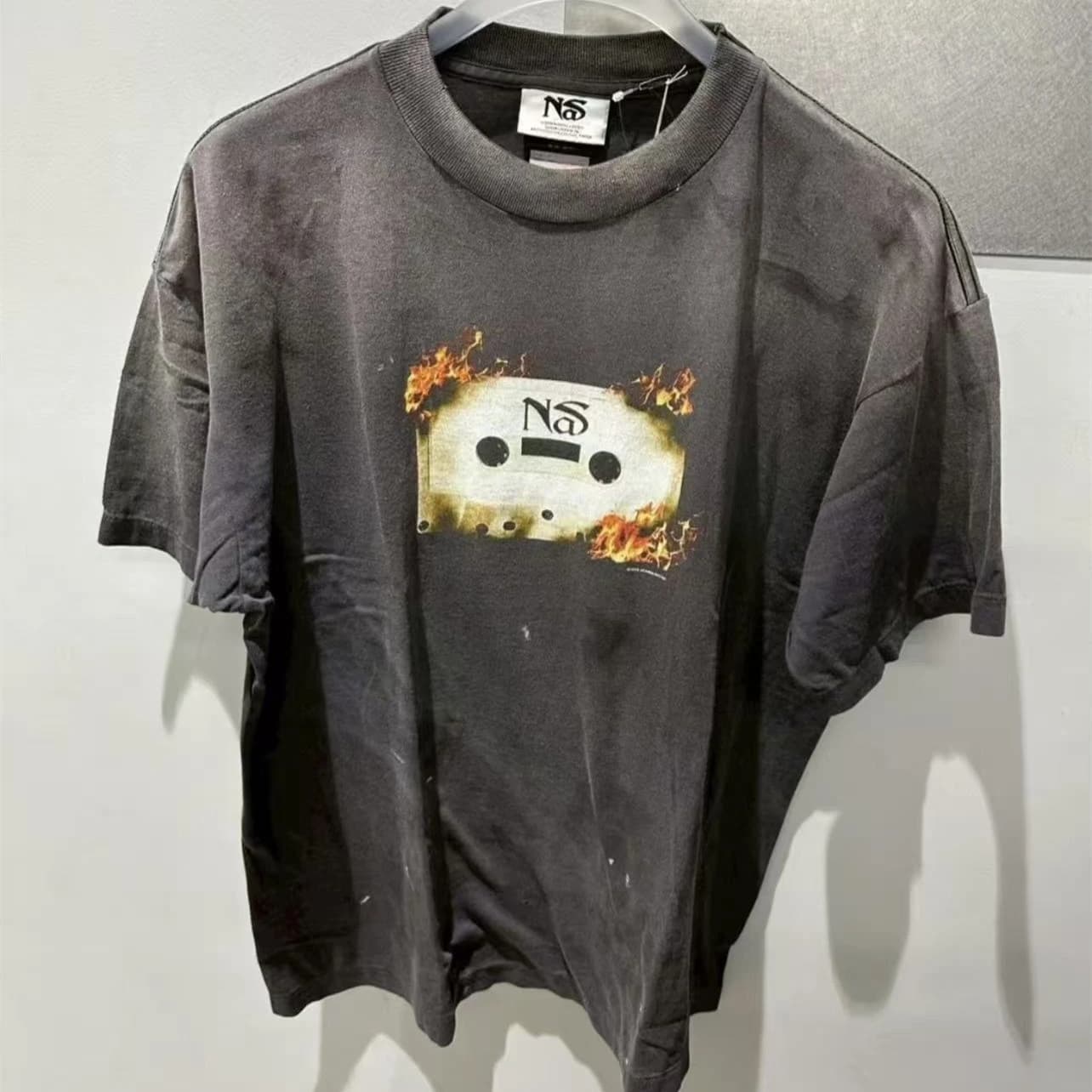 Lavato SAINT The Tape Recorder Being Burned T Shirt Uomo Donna T-shirt di migliore qualità
