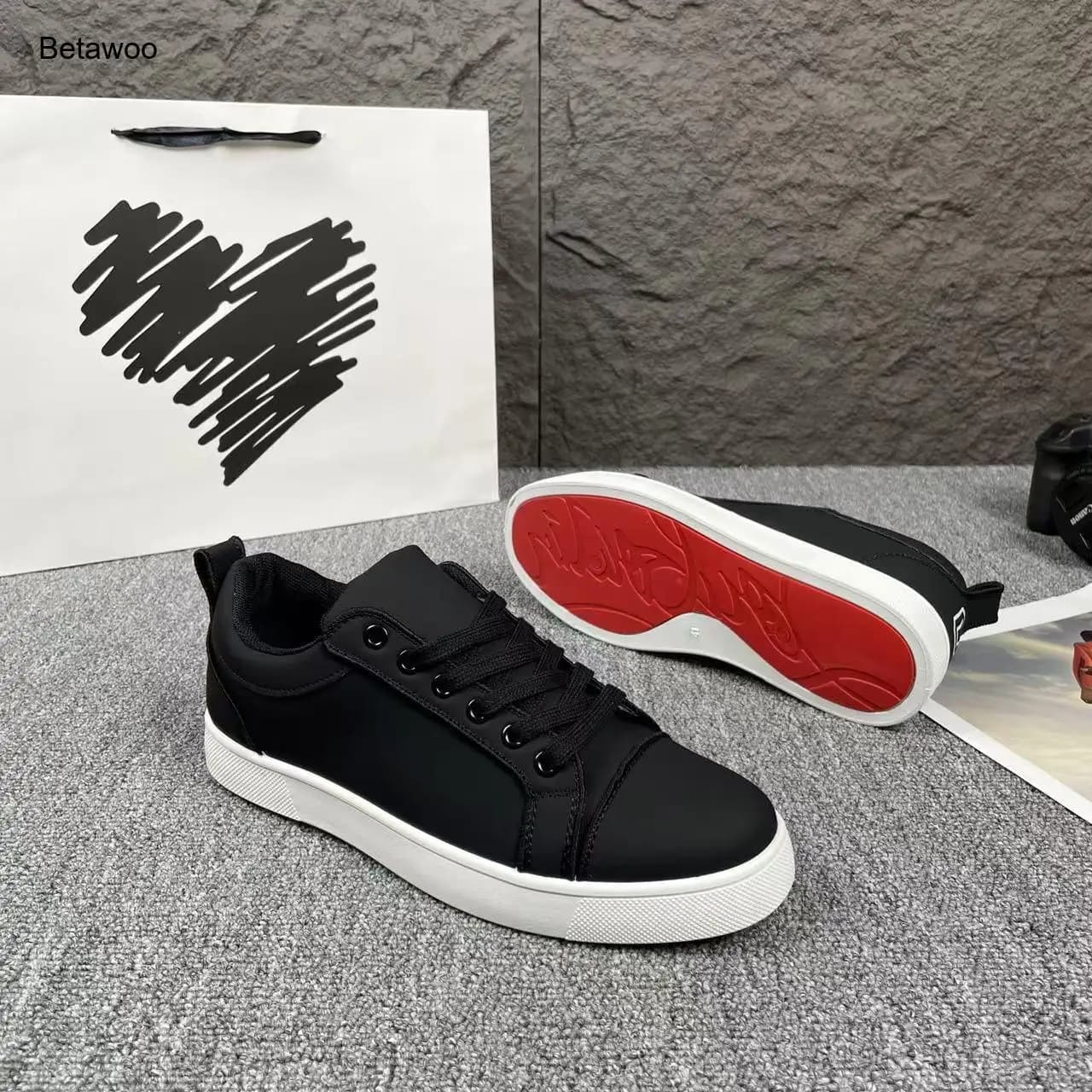 Scarpe da ginnastica tedesche nere da uomo, sneakers casual versatili con lacci, moda autunnale per uomo