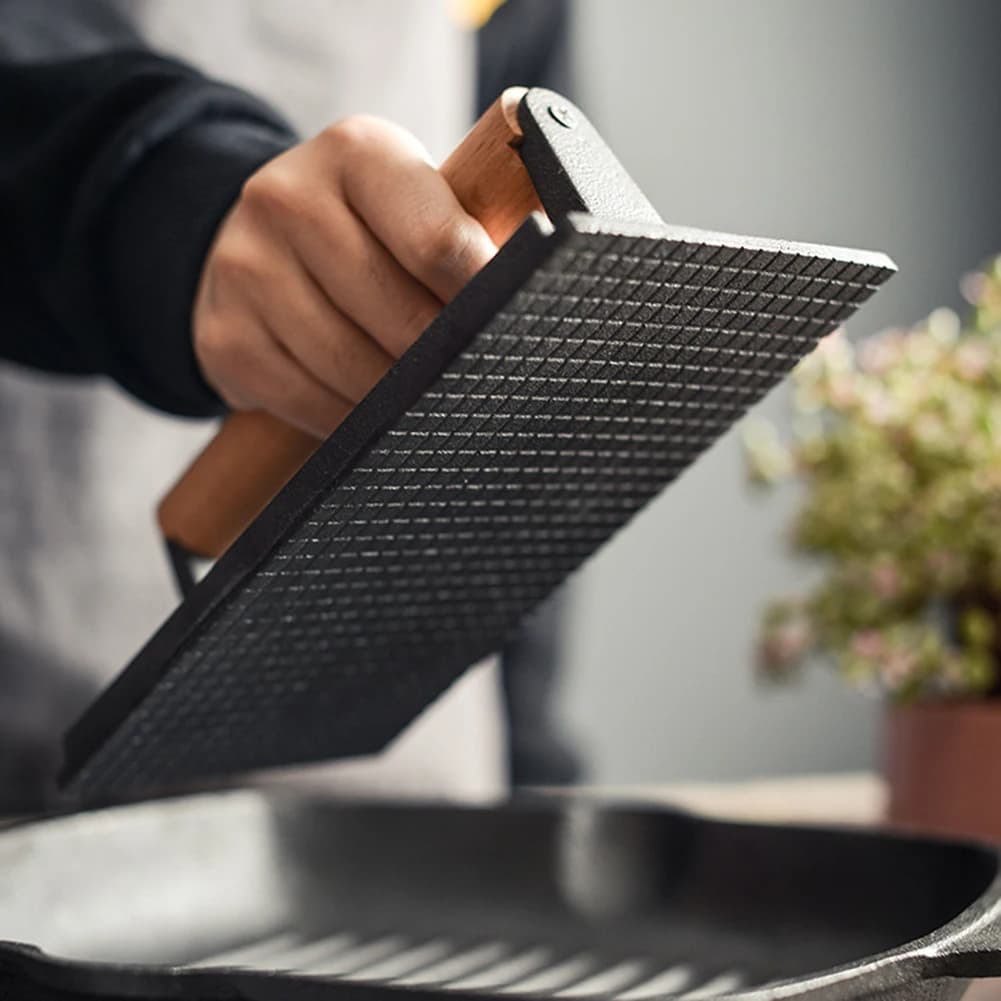 Pressa per carne rettangolare universale Pressa per hamburger per bistecca resistente con manico Strumento di cottura per barbecue Resistenza alle