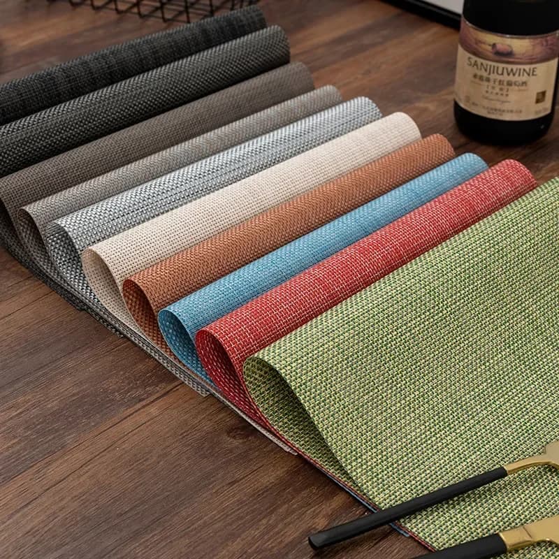 2/4/6PCS Tovagliette lavabili facili da pulire in vinile per tavolo da pranzo Tovagliette durevoli in tessuto PVC per la decorazione della casa
