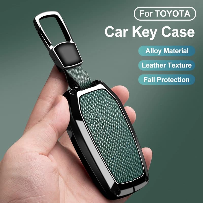 Copertura della cassa chiave dell'automobile in lega di zinco per Toyota Corolla SE 2023 Camry 50 55 TLC200 Yaris Land Cruiser Prado150 RAV4 Venza