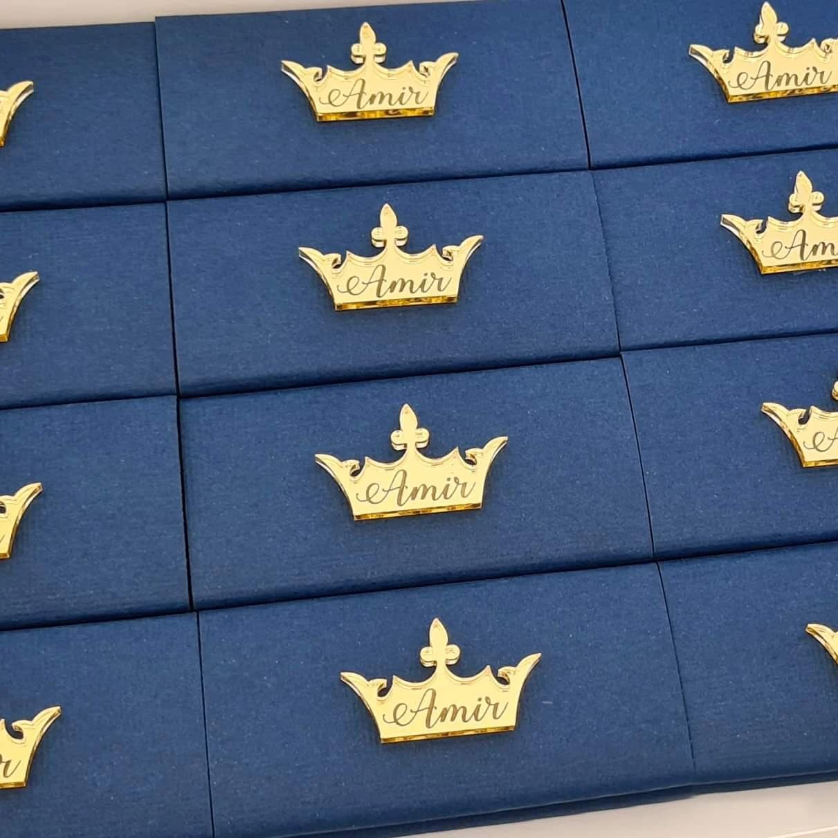 50 pz personalizzato nome del bambino oro/argento corona Tag personalizzato principessa nome compleanno battesimo festa barrette di cioccolato