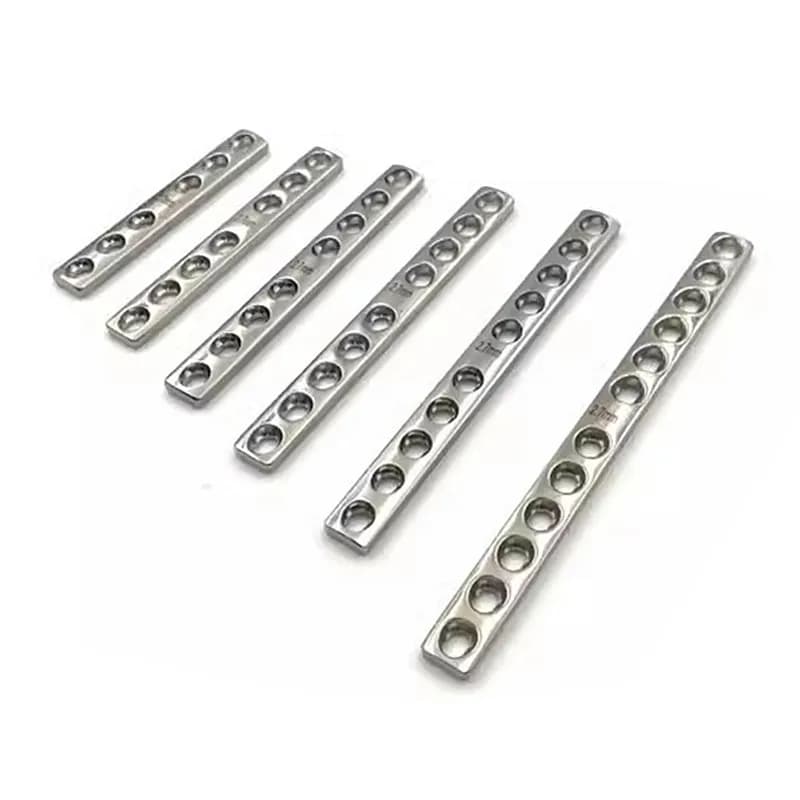 Piastra DCP da 2.7mm Veterinaria impianto ortopedico animali domestici strumenti chirurgici veterinari strumenti forniture e attrezzature mediche