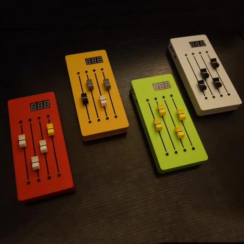 Controller MIDI a 4 canali con fader lungo per DAW - Controller CC con display digitale