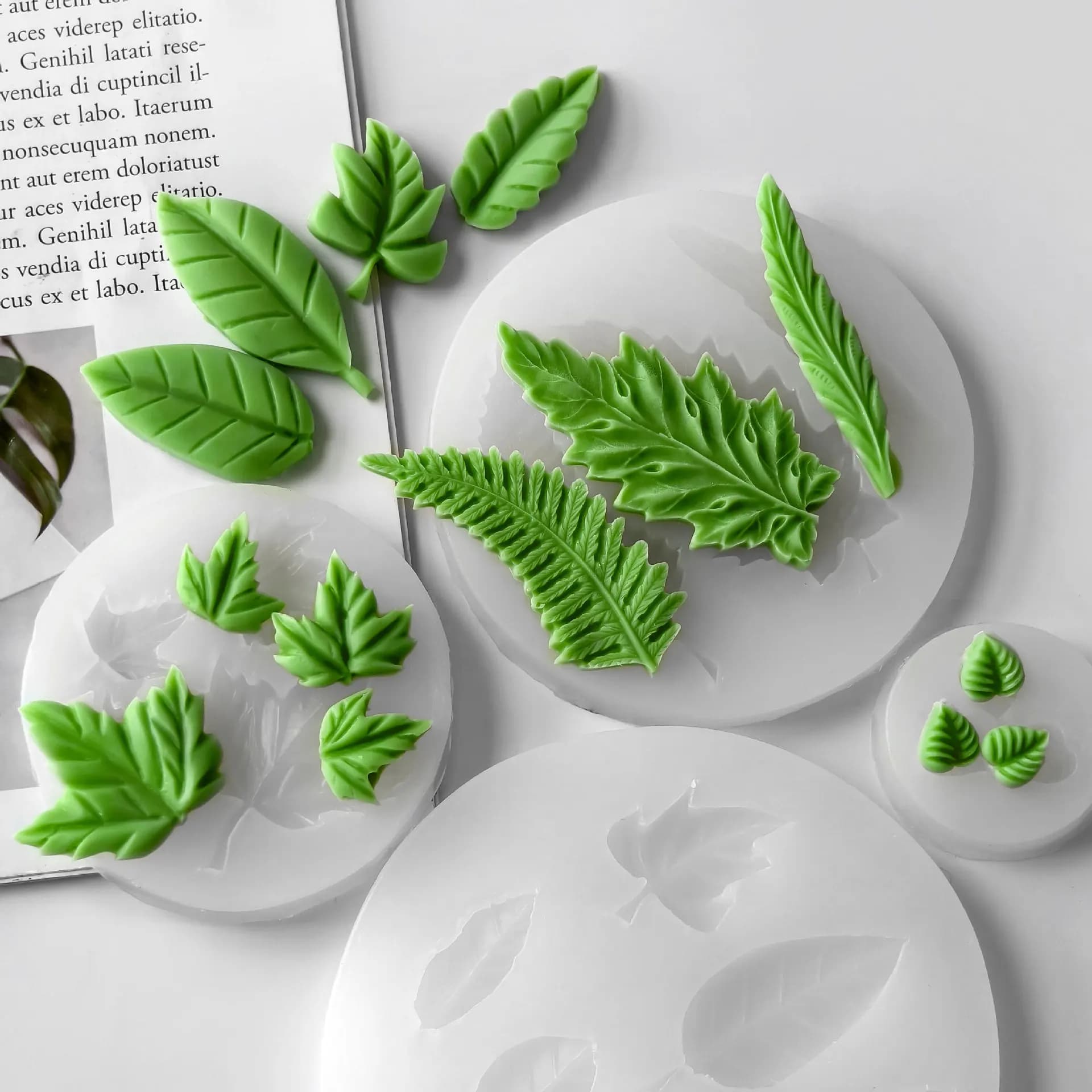 Stampo in silicone per foglie fai-da-te Stampo per foglie d'acero Stampo per decorazioni in resina epossidica per sapone fatto a mano