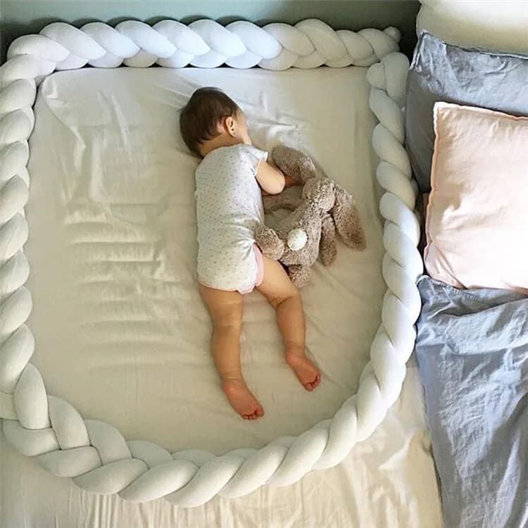 INS Nordic Decorazione della stanza dei bambini Cuscino a sfera annodato Lettino lungo per bambini Guardrail di sicurezza per letto intrecciato