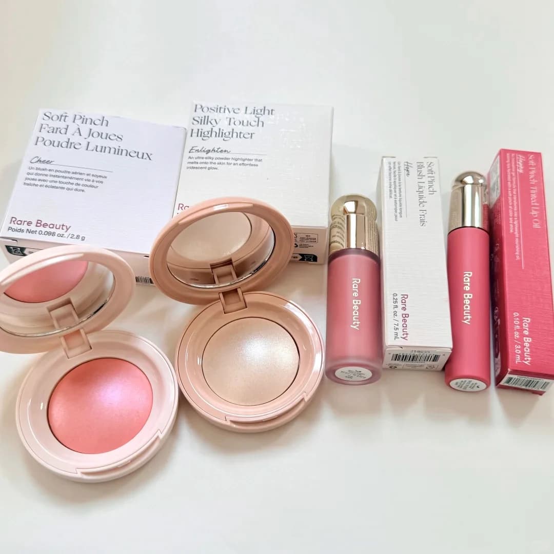 Hot Rare Beauty Soft Pinch Liquid Contour, Idratante a Lunga Durata, Blush Liquido, Happy Hope Honesty Lip Gloss, Illuminante in Polvere