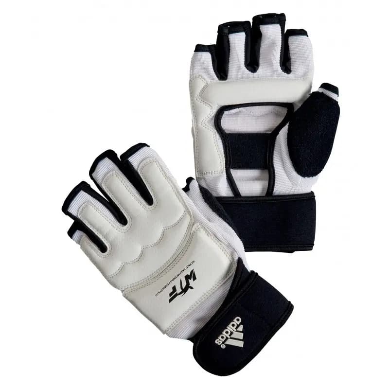 Guanti da taekwondo adidas