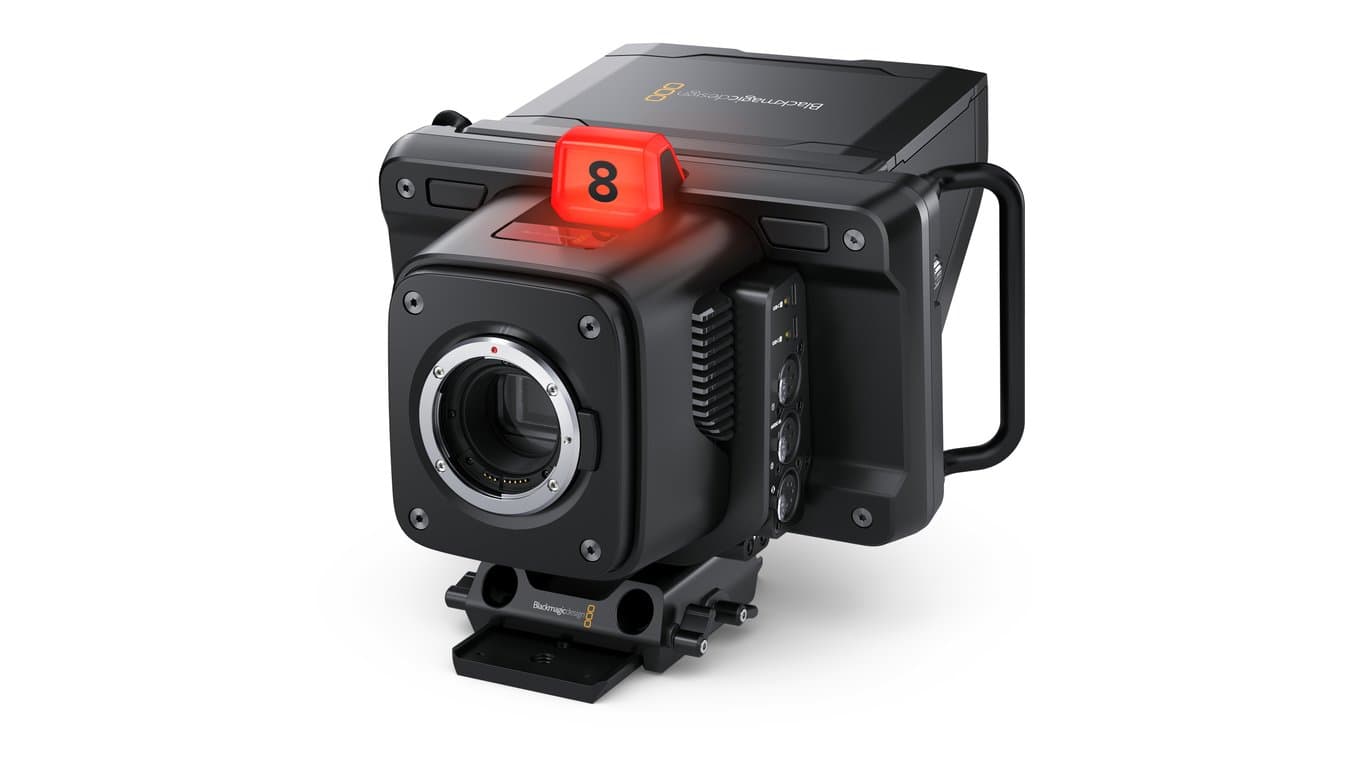 Blackmagic Design Studio Camera 6K Pro a spalla Nero - Nuevo