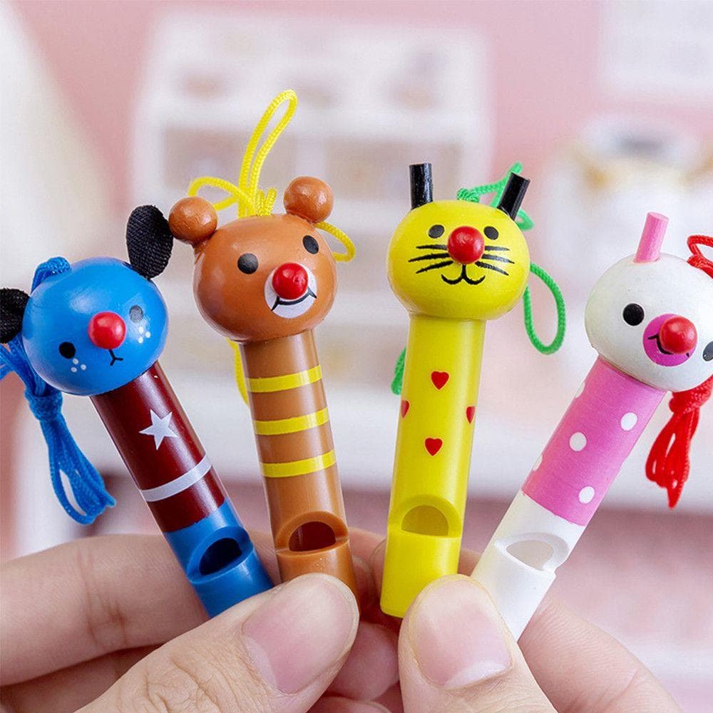 Multicolore Forma di animale creativo con cordino Fischietti in legno Baby Shower Noice Maker Bambini Regali di compleanno Giocattoli per bambini
