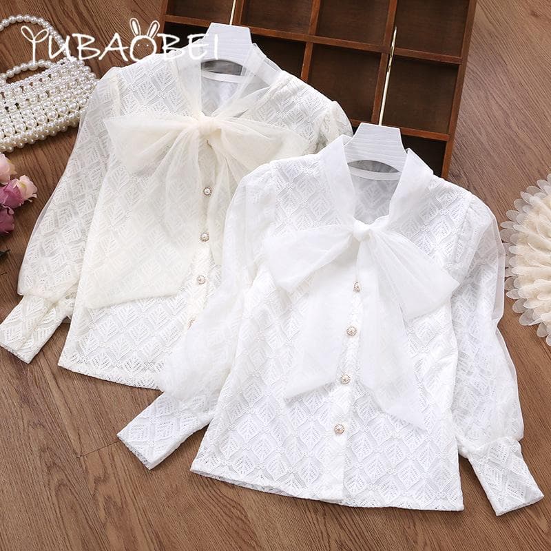 Camicetta bianca a maniche lunghe da bambina T-shirt con fondo per bambini Camicetta in pizzo per bambini primaverili Cardigan Top Autunno Abbigliamen