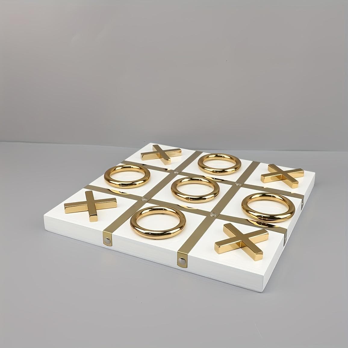 1 pz Moderno Creativo Legno,Metallo Gioco da Tavolo Tris Decor,Pezzi X/O Neri/Dorati, Decor Minimalista per Scrivania/Scaffale Casa Ufficio, Decorazio
