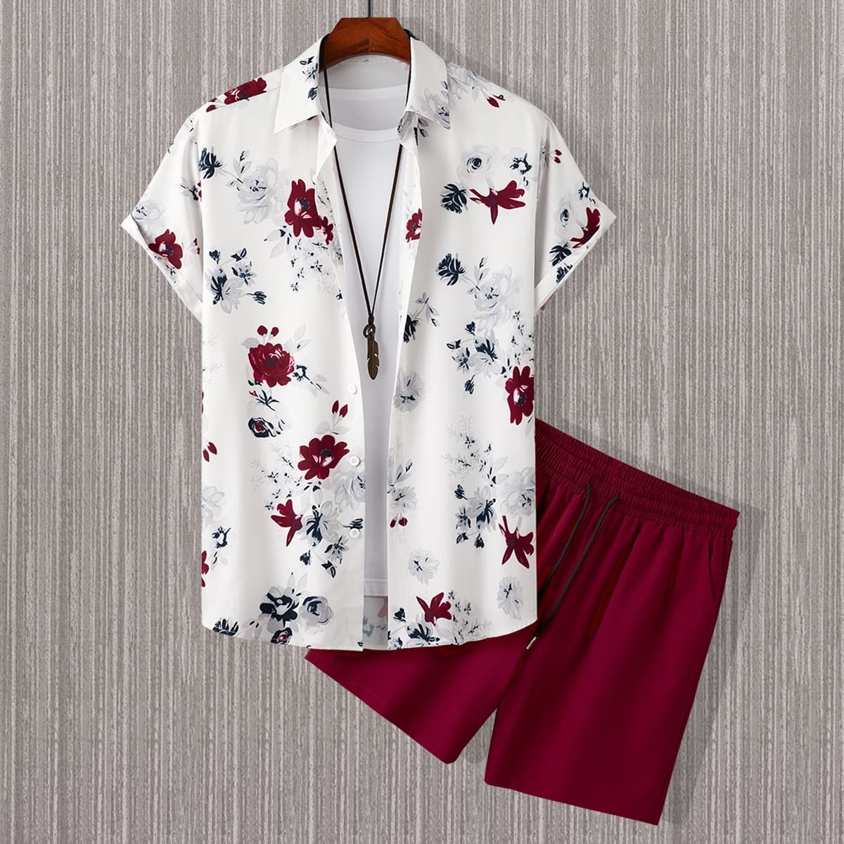 Completo casual da uomo con camicia a stampa floreale e pantaloncini con coulisse vita senza t-shirt, per uscire