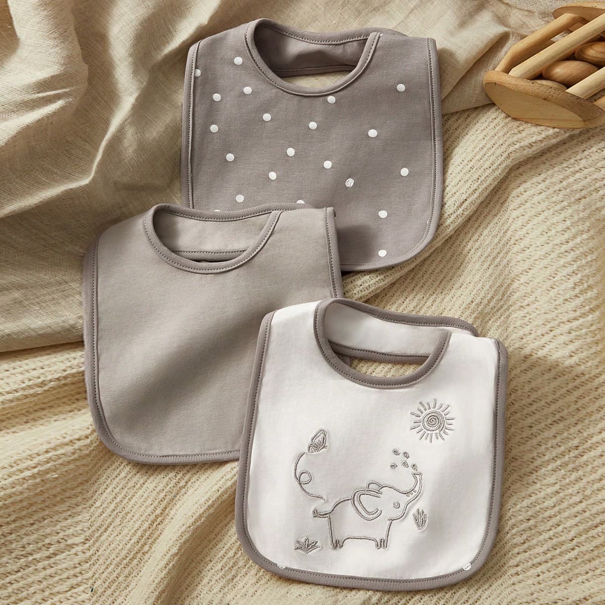 Set di 3 bavette per neonati Cozy Cub, bavette per l alimentazione con motivo elefante grigio, multi-uso