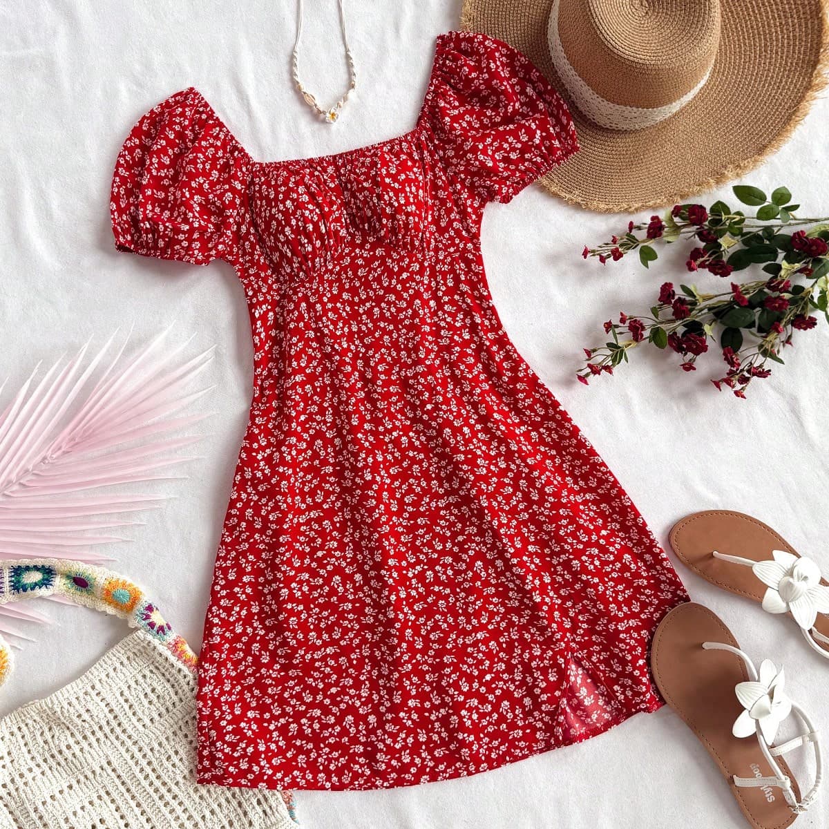 Abito mini a-line da donna per vacanze, manica a palloncino, con spacchetto all'orlo, a pois blu e motivo floreale ditsy