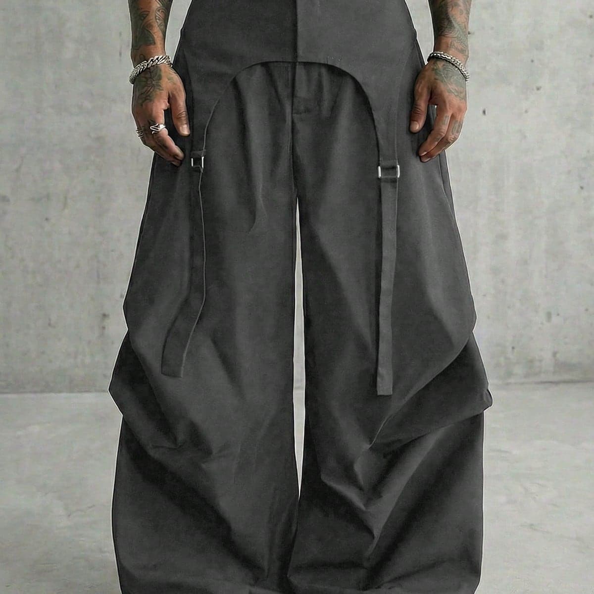 Pantaloni a gamba larga dal design alla moda per uomo