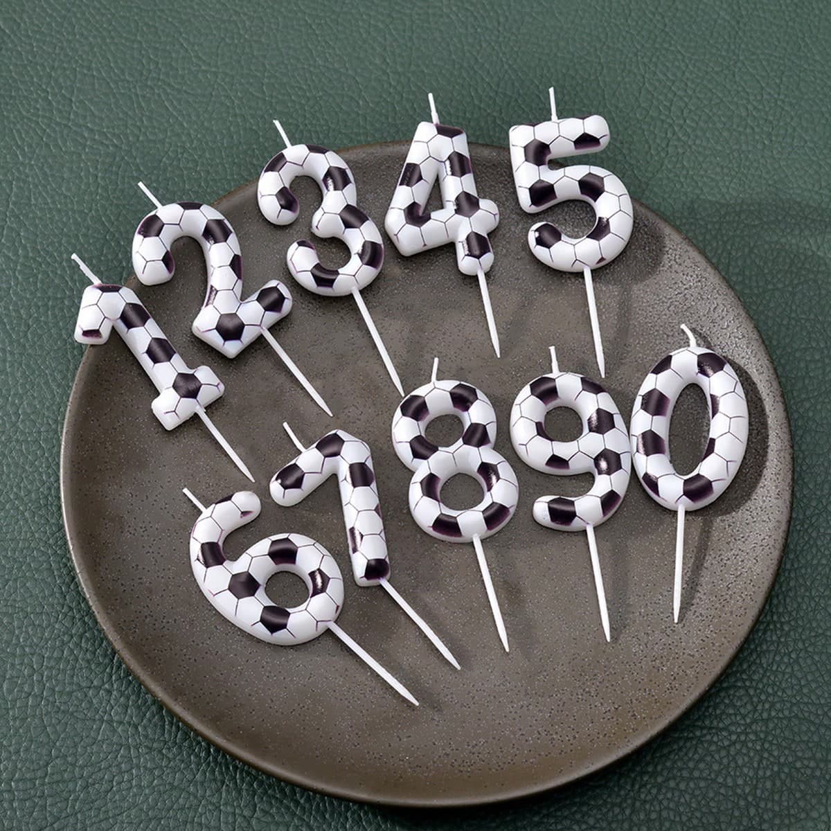 1 pezzo Candela a forma di pallone da calcio bianco e nero con numero (0-9), adatta per decorazione torta anniversario, topper torta di compleanno,