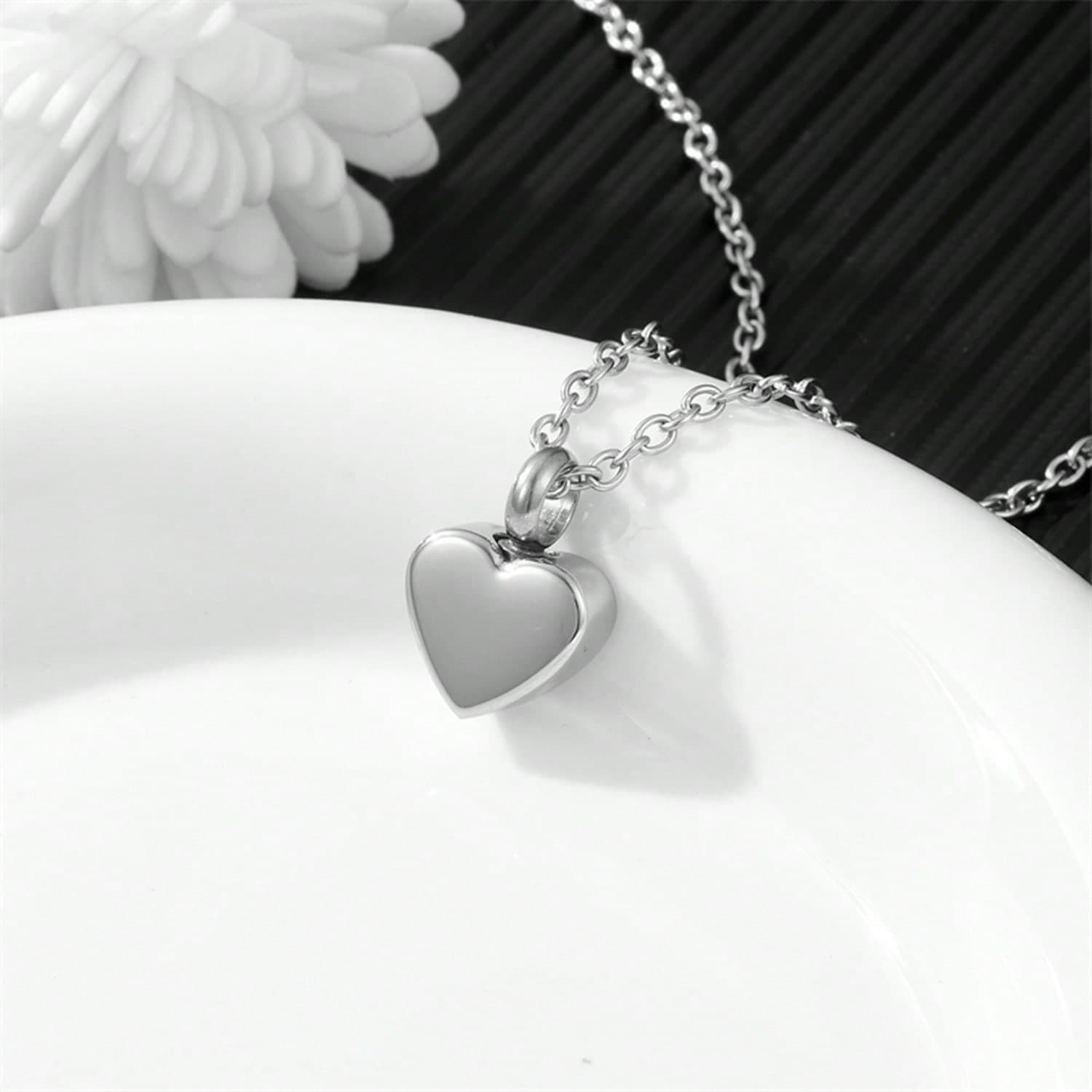 1 pezzo Collana con ciondolo a forma di cuore in vetro e acciaio inossidabile, gioiello di moda unisex, ciondolo urna cineraria impermeabile, collana