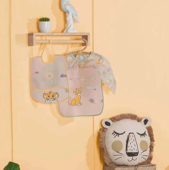 Bavaglino impermeabile con maniche Roi Lion Babycalin view 2