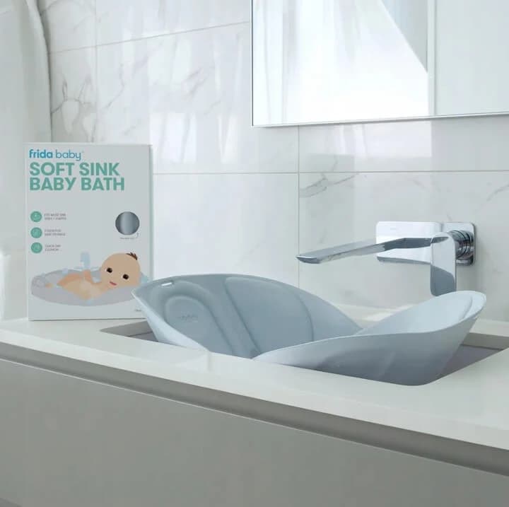 Frida Baby, vasca da bagno pieghevole per bambini view 2