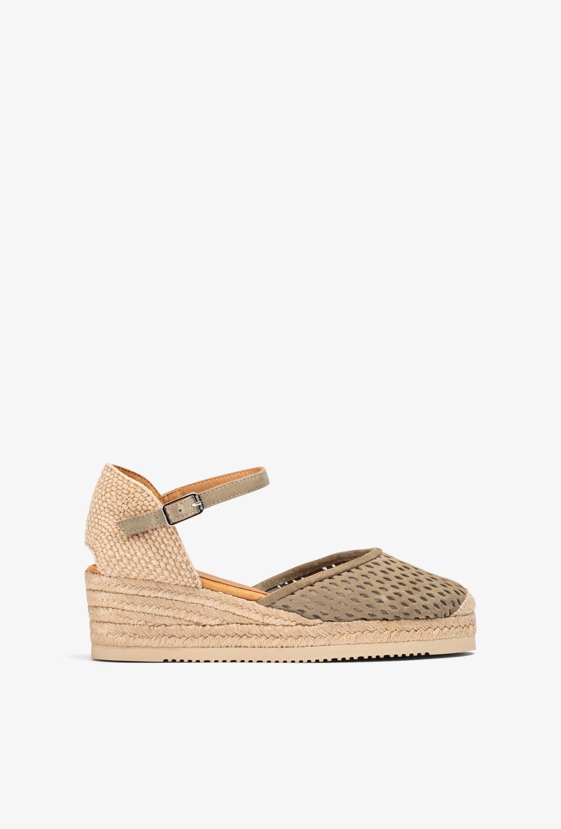 Niedrige wedges mit perforierung