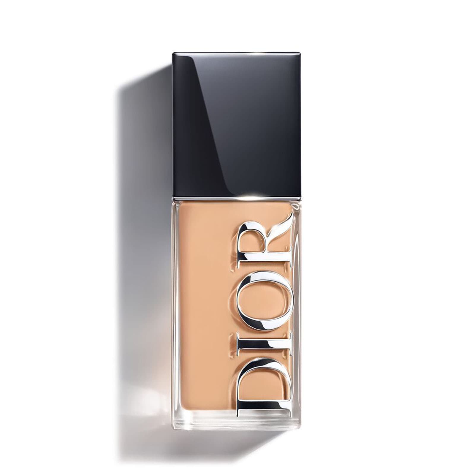 Dior Forever Skin Glow 3 warm
