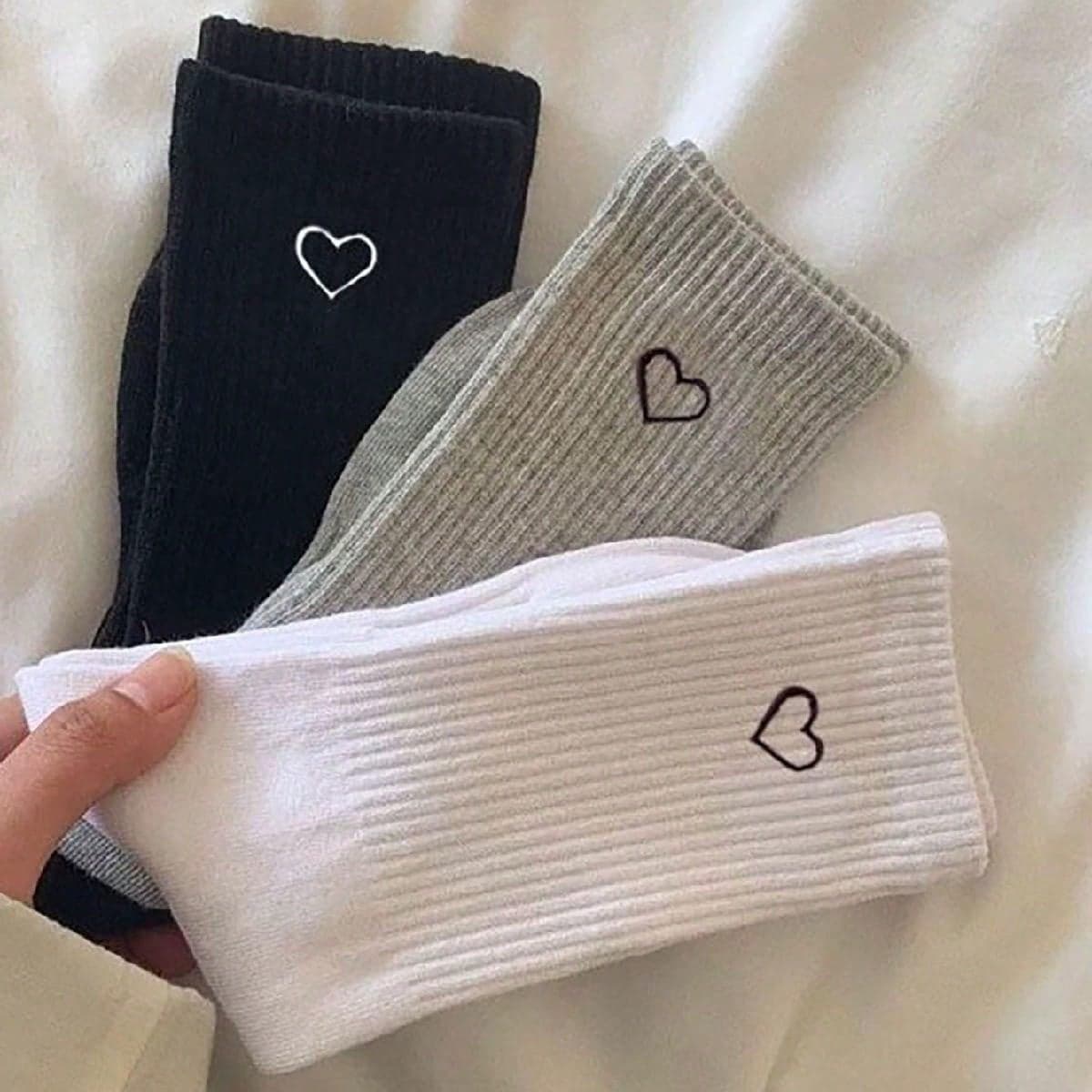 3 paia/set di calze sportive lunghe a tubo con motivo a cuore, autunnali
