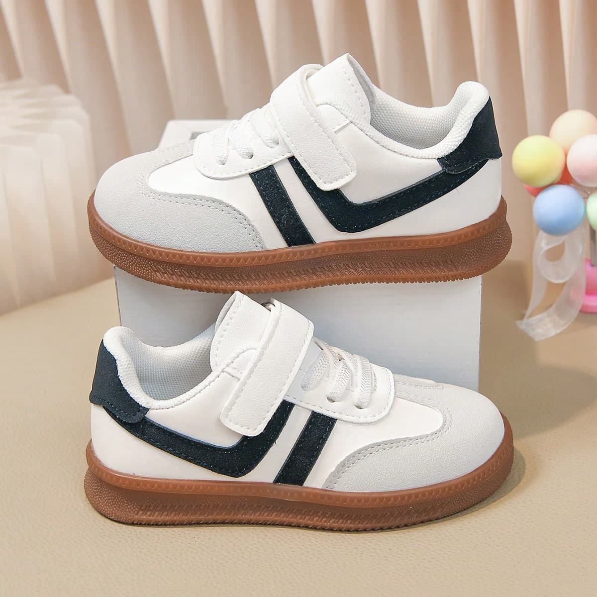 Sneaker in pelle nuove per ragazzi e ragazze, primavera/autunno 2025, adatte a tutte le stagioni